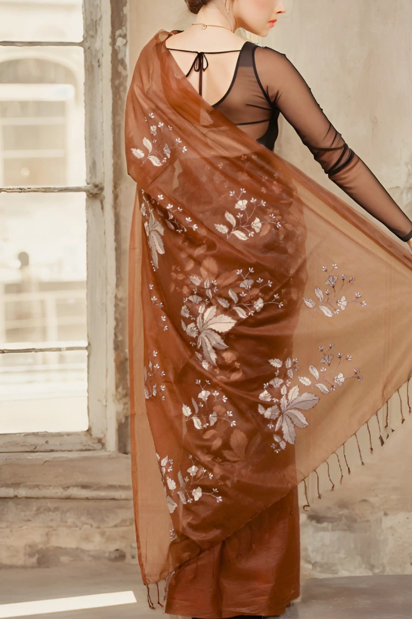 CREST | Organza Kota Embroidery | Indidha Saree