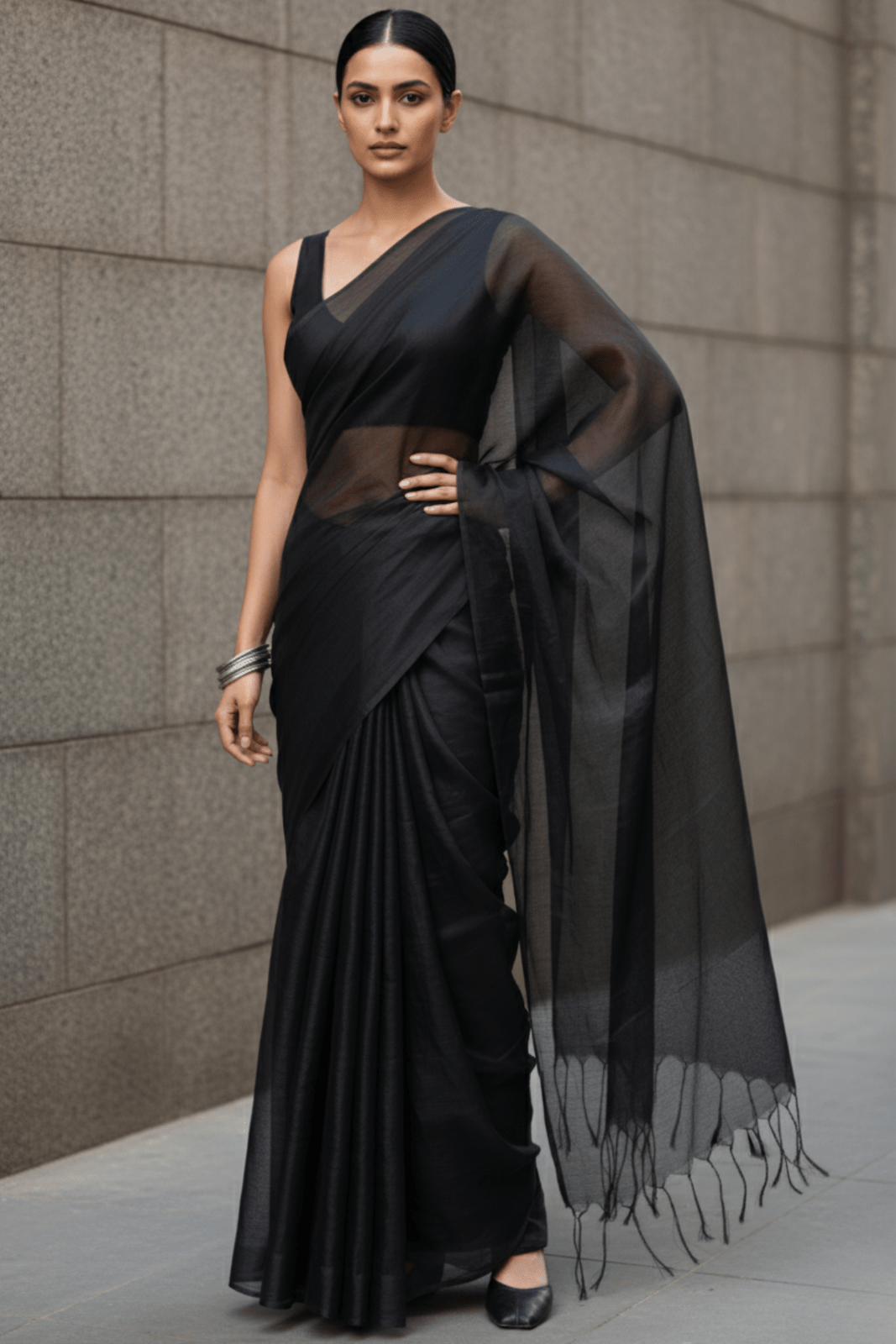 CHARCOAL DUST | Handloom Tissue | Indidha Saree