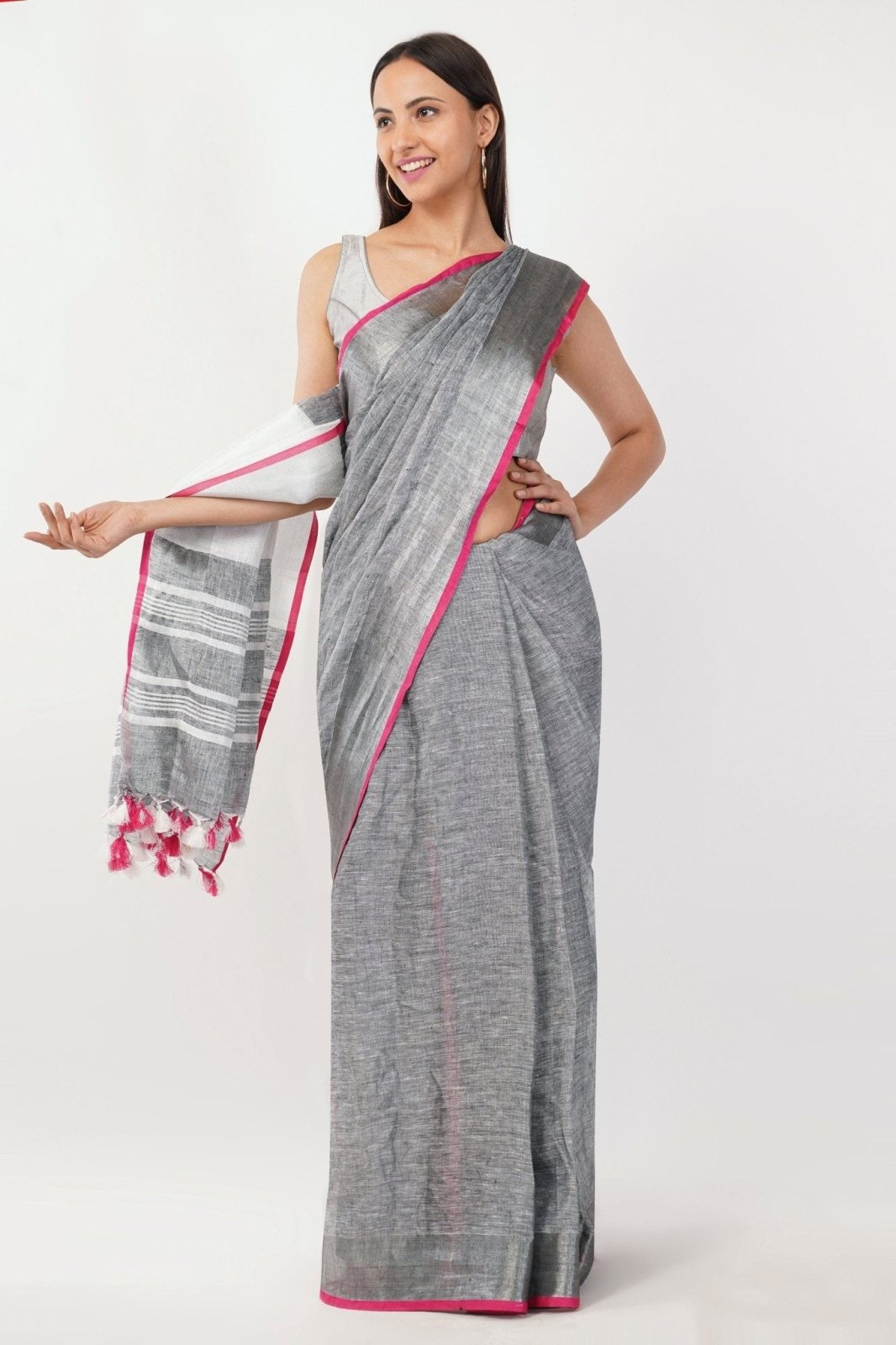 MACAW | Linen by Linen | Indidha Saree