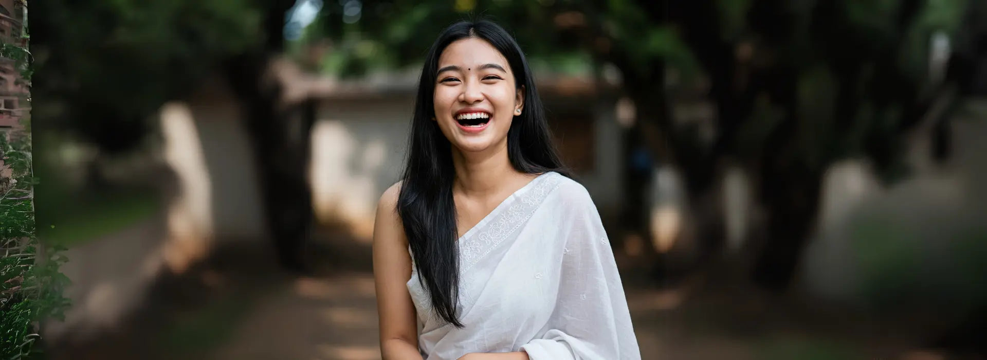 Mulmul Cotton Sarees and the Minimalist Movement: Why Less is More