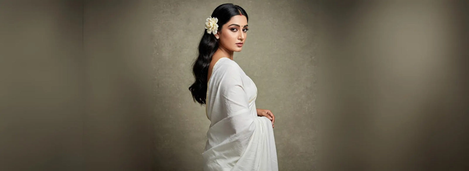 The Timeless Elegance of Bengali Tant Cotton Sarees: A Detailed Look at the Weaving Process