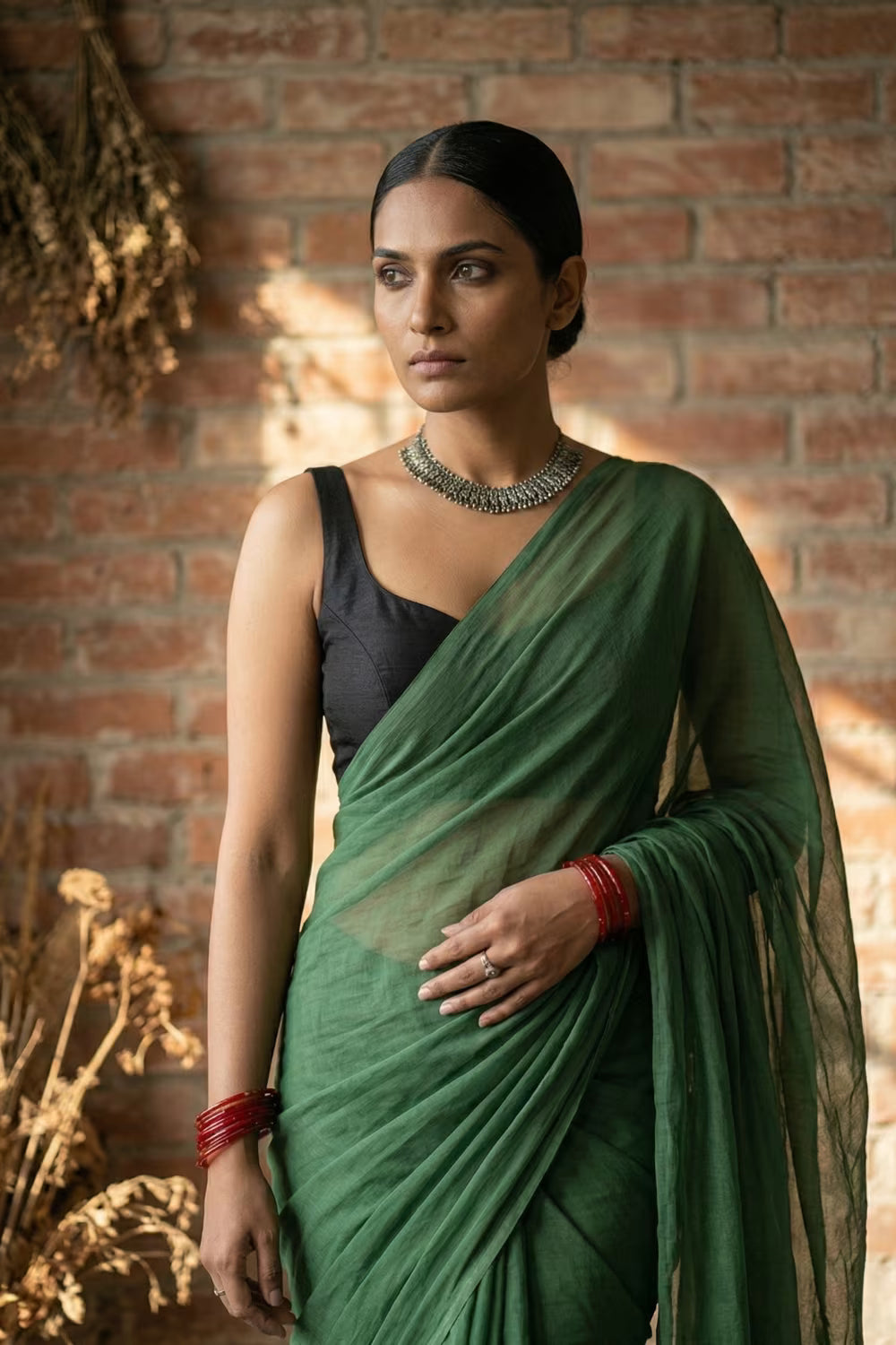 Dark Grace | Mul Cotton | Indidha Saree