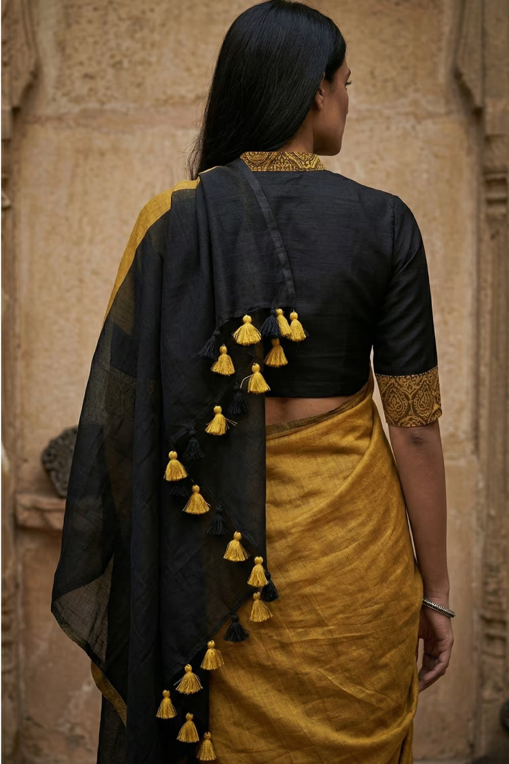 Zafran Noir | Textured Cotton | Indidha Saree