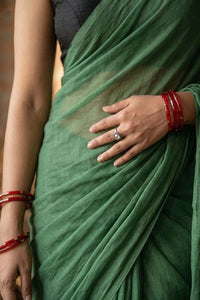 Dark Grace | Mul Cotton | Indidha Saree