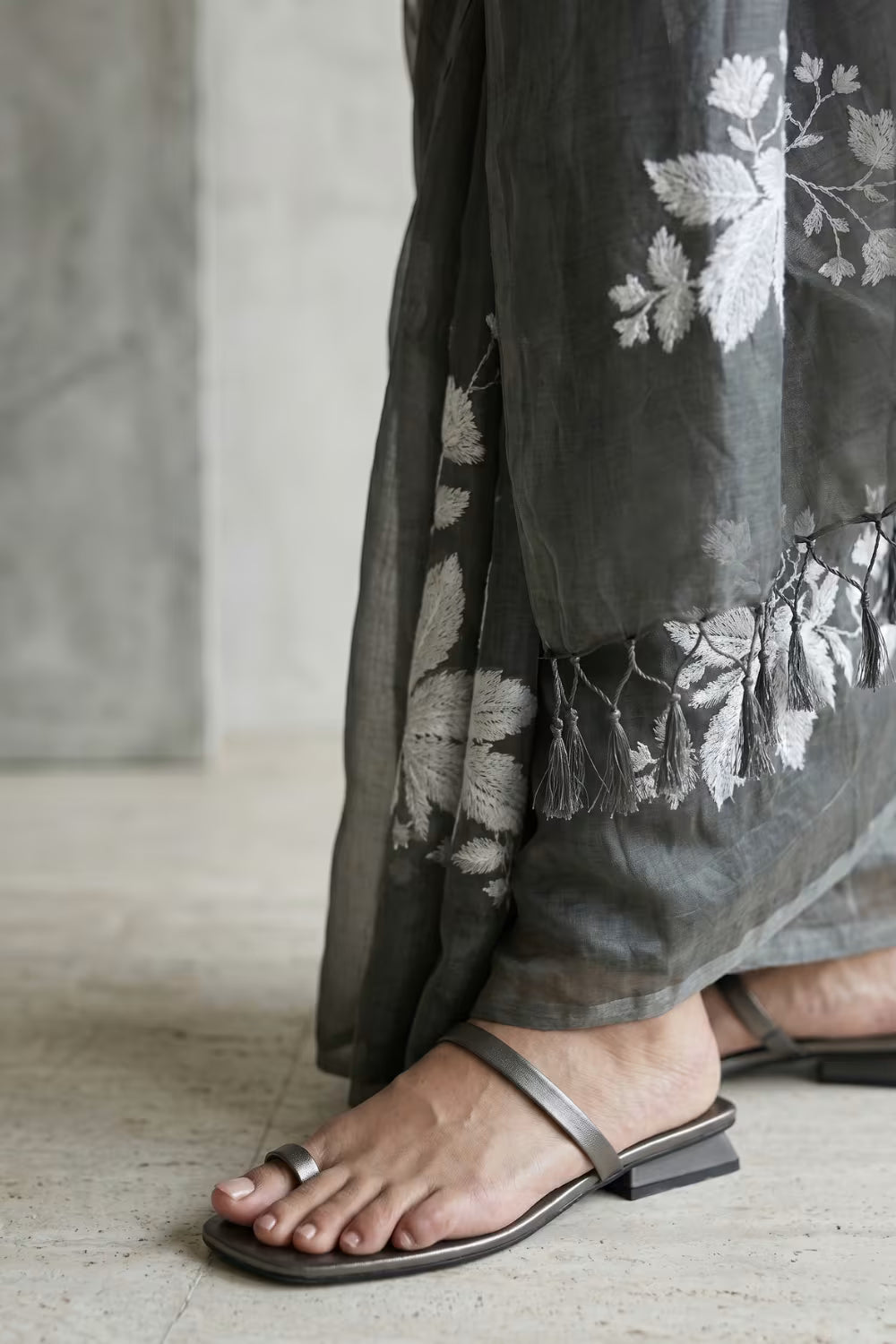 LEAF LUSTER | Organza Kota Embroidery | Indidha Saree