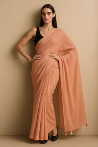 RANGREZ ROSE | Mul Cotton | Indidha Saree -  Embrace Comfort and Style with Mul Cotton Sarees  Rangrez Rose Mul Cotton Indidha Saree – Rangrez Rose is a poetic fusion of soft pink hues & lightweight mul cotton fabric, perfect for everyday elegance.