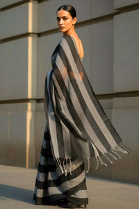 Raven Stripes | Cotton | Indidha Saree