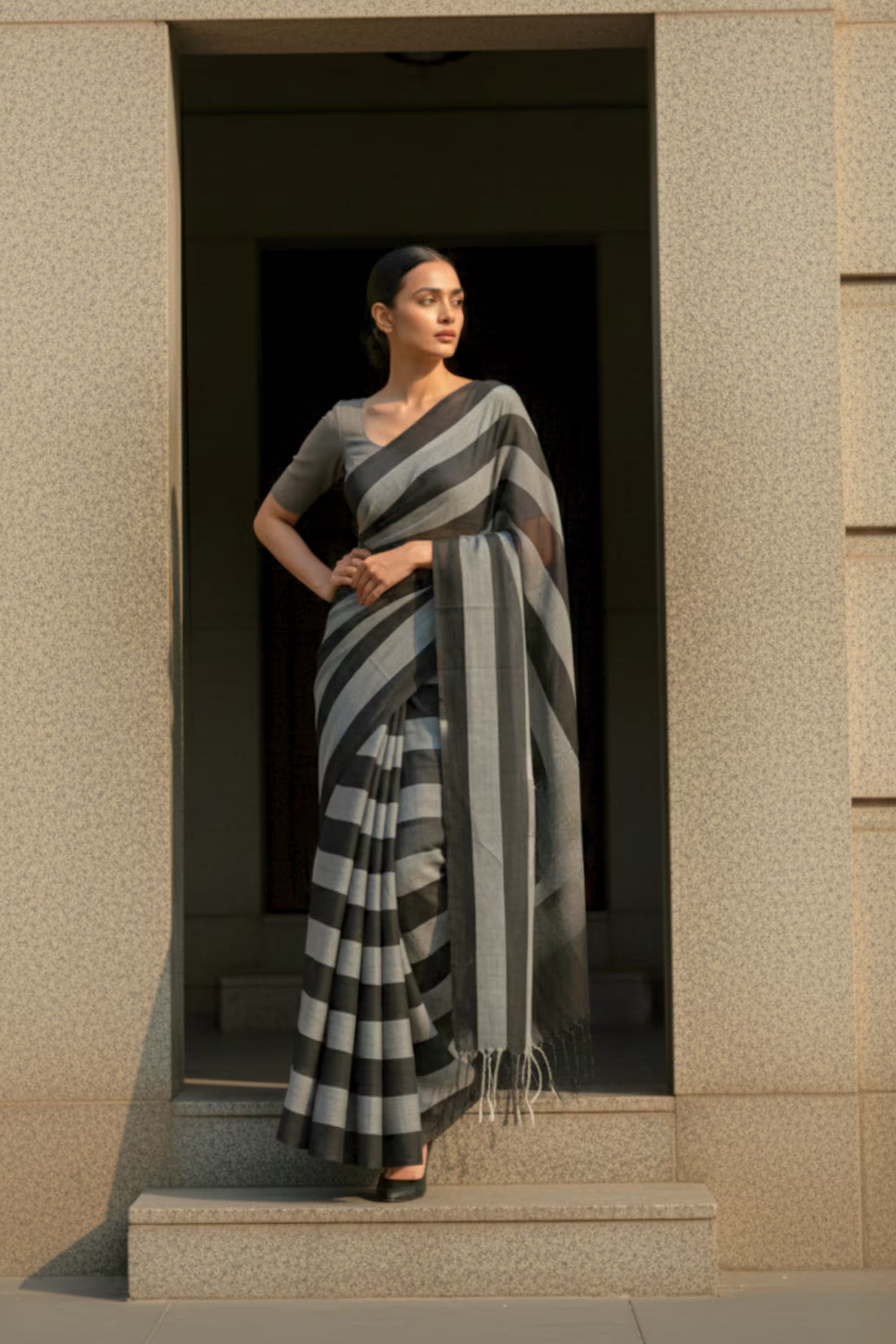 Raven Stripes | Cotton | Indidha Saree