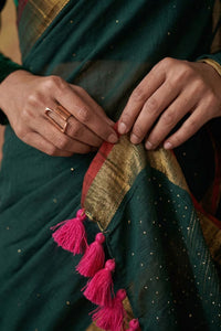 Gold-Flecked Silence | Mul Cotton | Indidha Saree