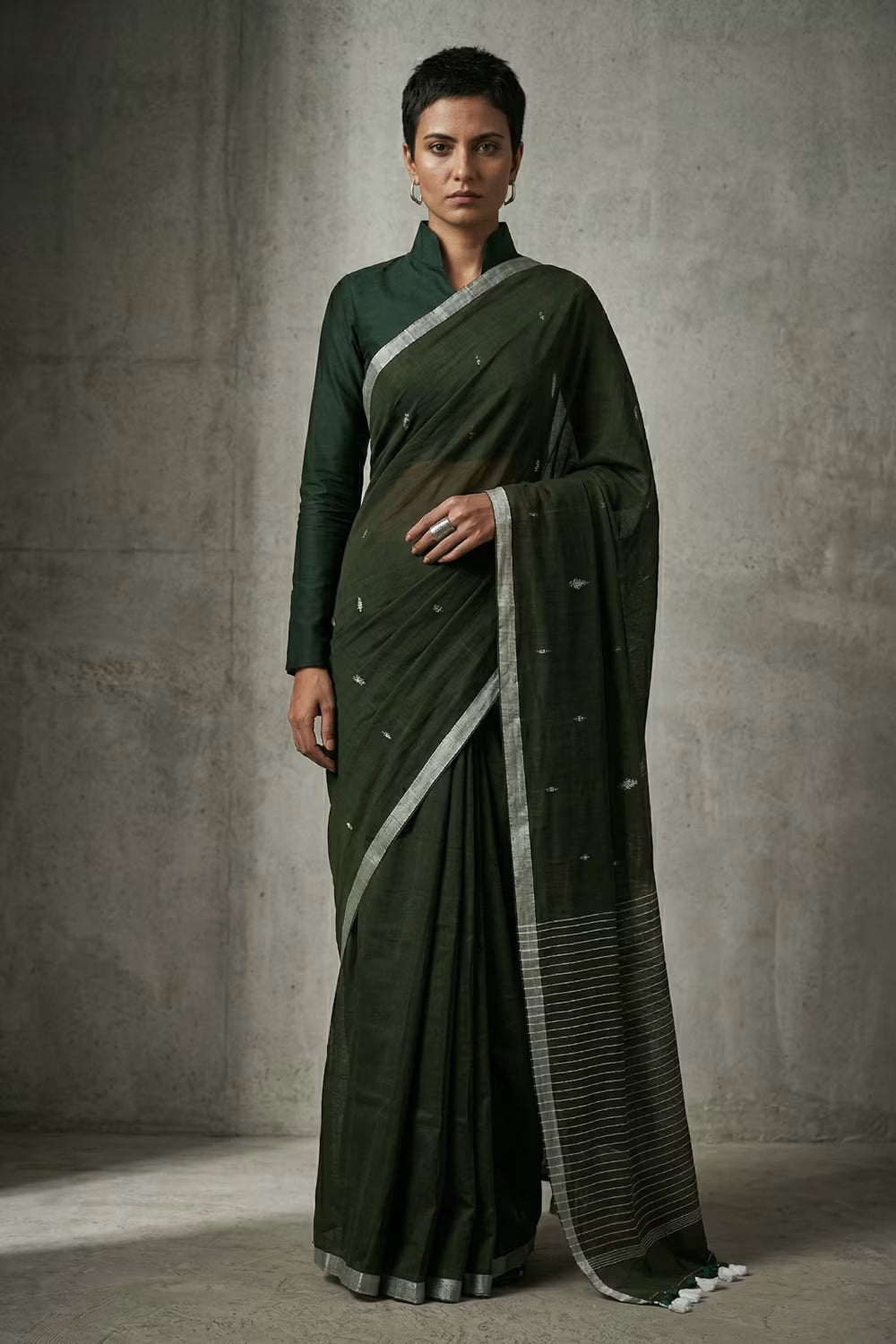 WOVEN OLIVE | Mul Cotton | Indidha Saree