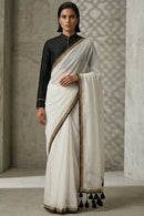 Quiet Contrast | Mul Cotton | Indidha Saree