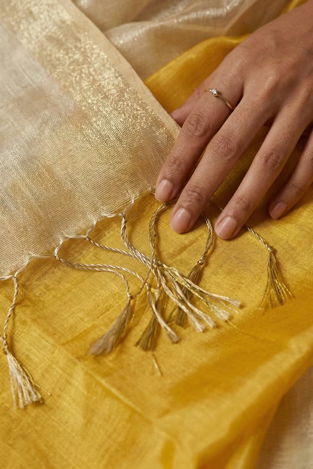 HONEYDEW | Handloom Tissue | Indidha Saree