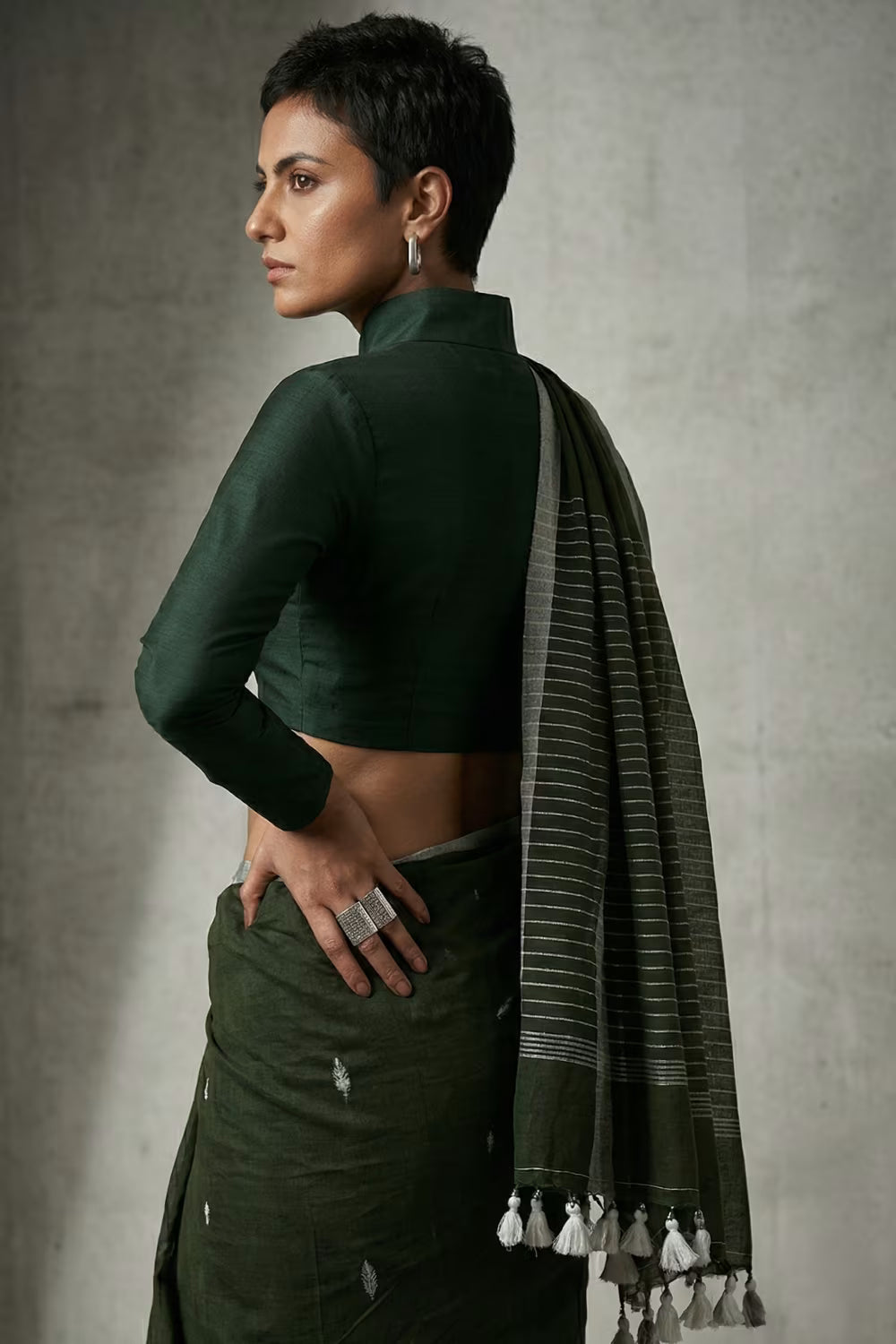 WOVEN OLIVE | Mul Cotton | Indidha Saree