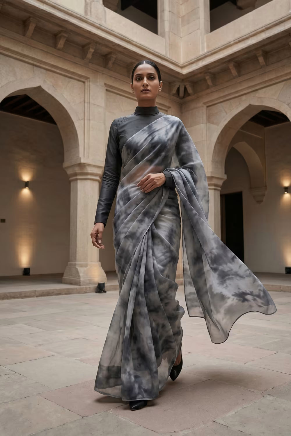 GAGAN CHUMBI | Organza | Indidha Saree