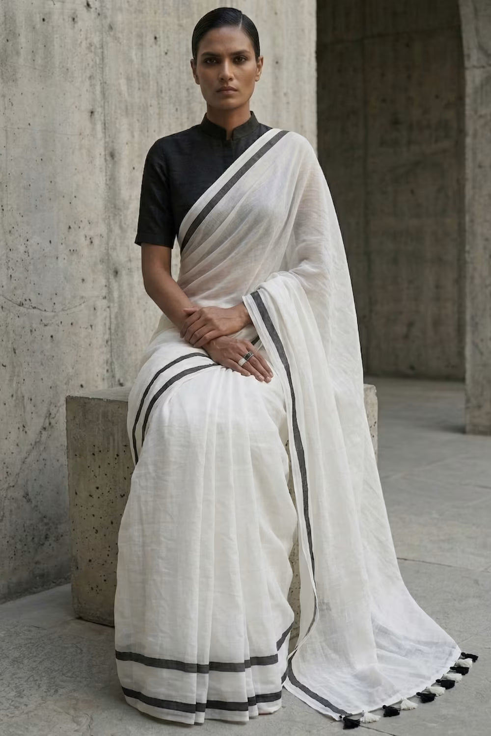 Monochrome Void | Mul Cotton | Indidha Saree
