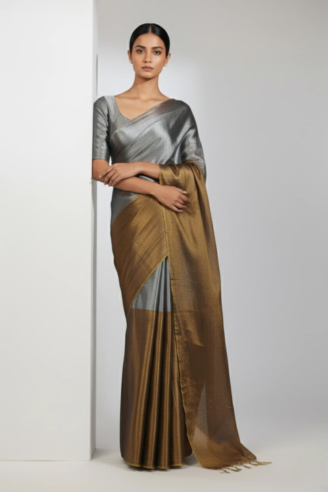 ARDHNARI | Handloom Tissue | Indidha Saree