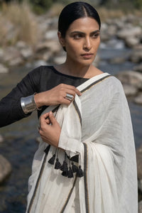 City Monochrome | Mul Cotton | Indidha Saree