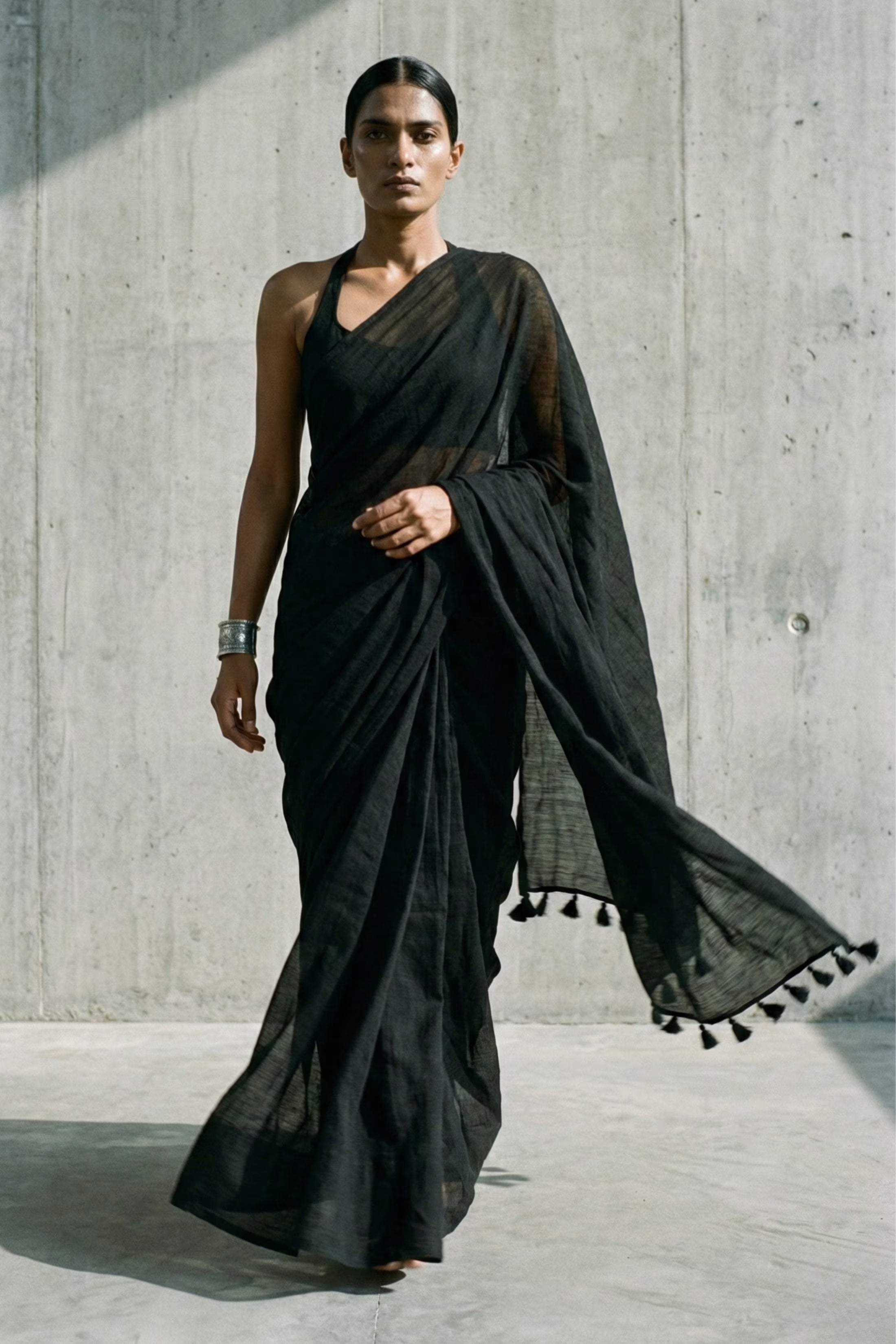 Ebon Drape | Mul Cotton | Indidha Saree