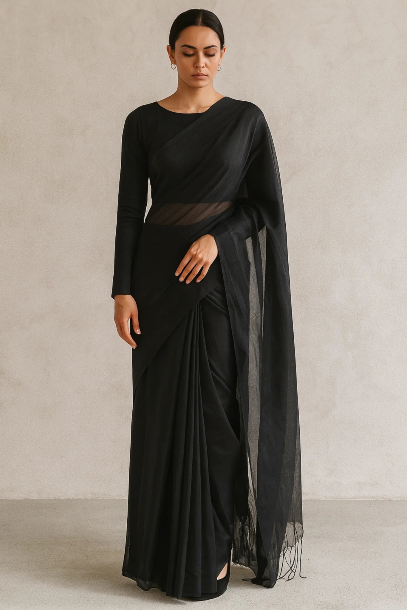 CHARCOAL DUST | Handloom Tissue | Indidha Saree