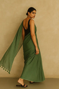 Dark Grace | Handloom Mul Cotton | Indidha Saree
