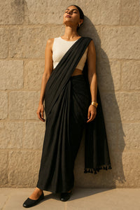 Ebon Drape | Mul Cotton | Indidha Saree