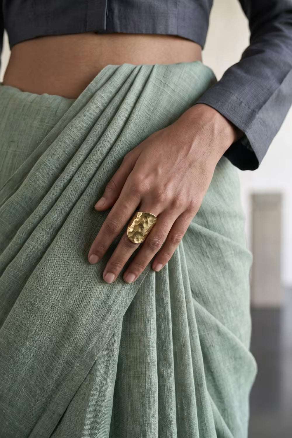 Measured Motion | Slub Cotton | Indidha Saree