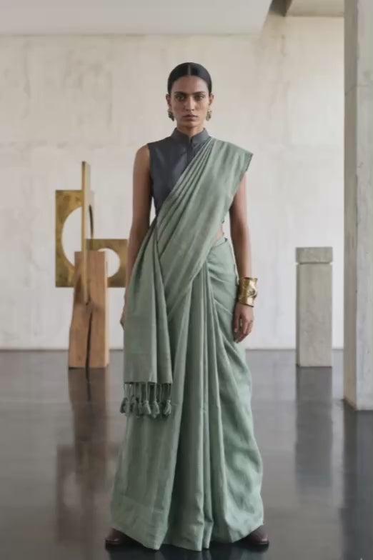 Measured Motion | Slub Cotton | Indidha Saree