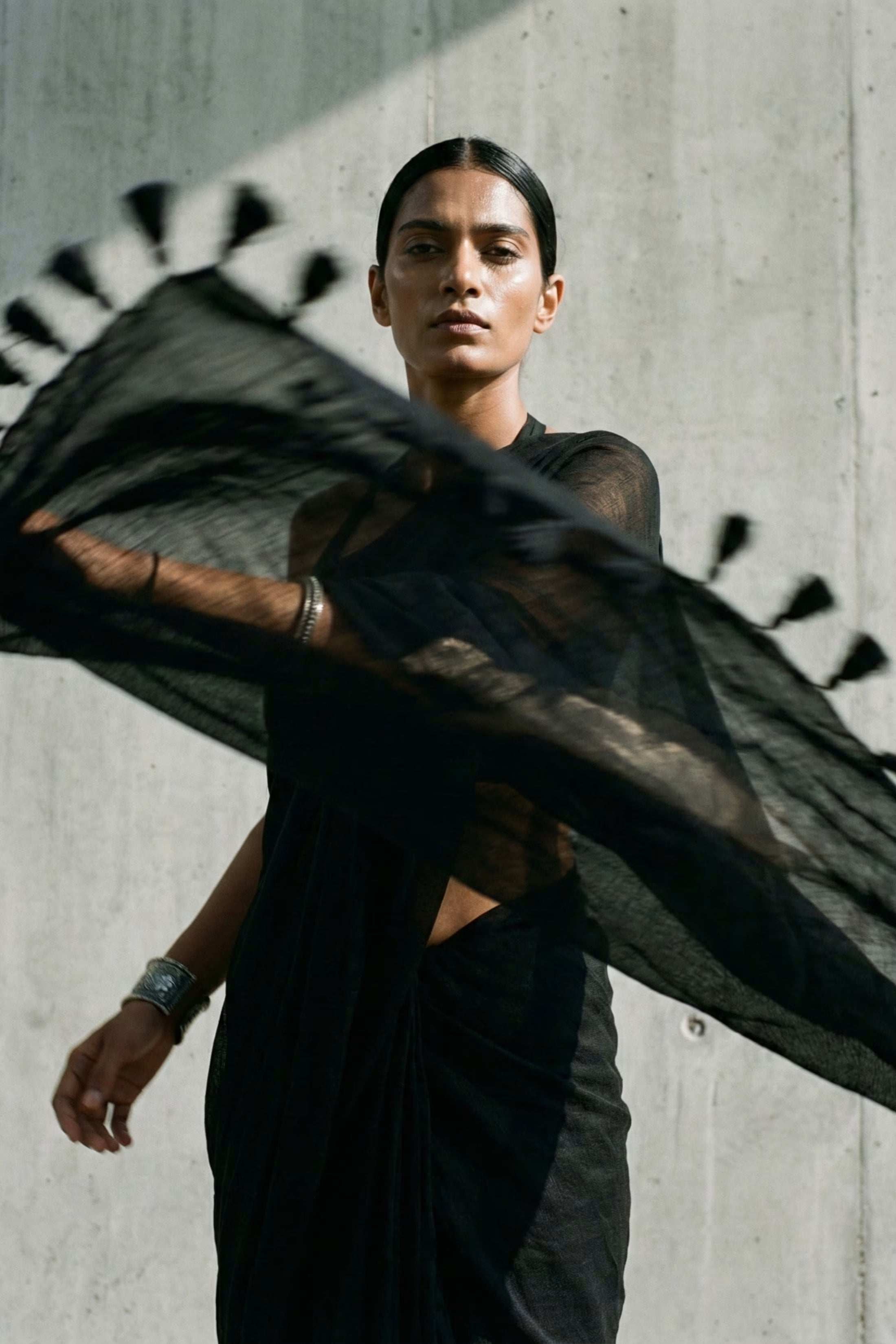 Ebon Drape | Mul Cotton | Indidha Saree