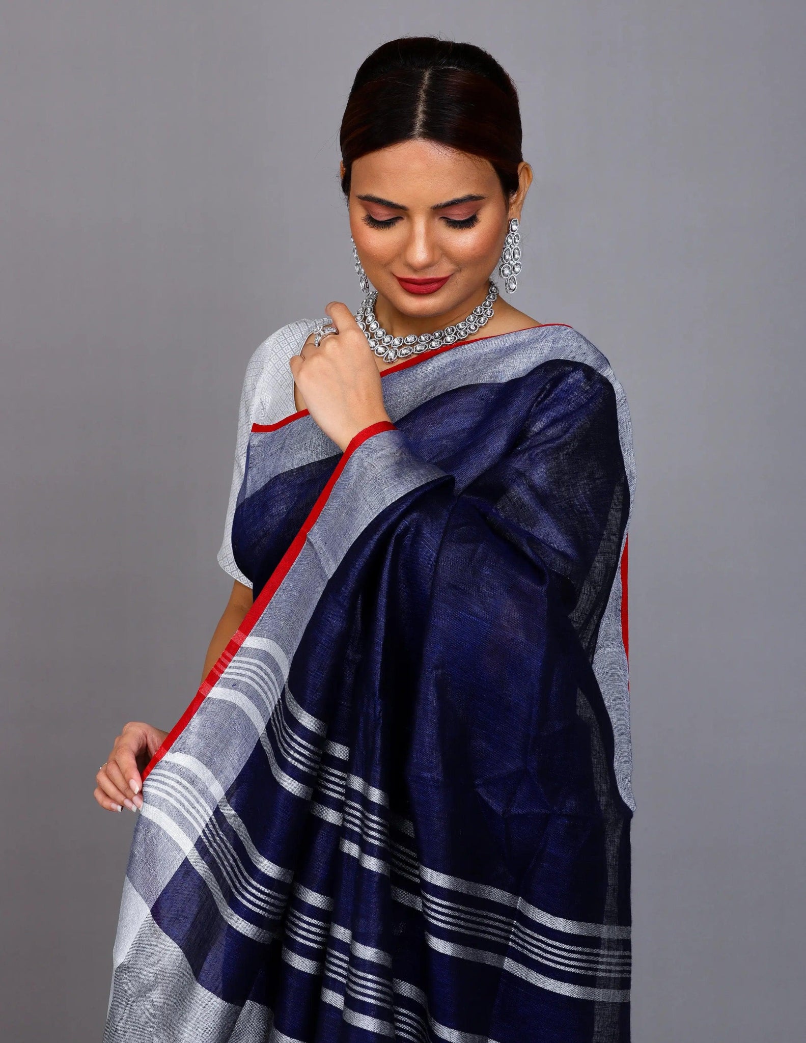 GUST | Linen | Indidha Saree