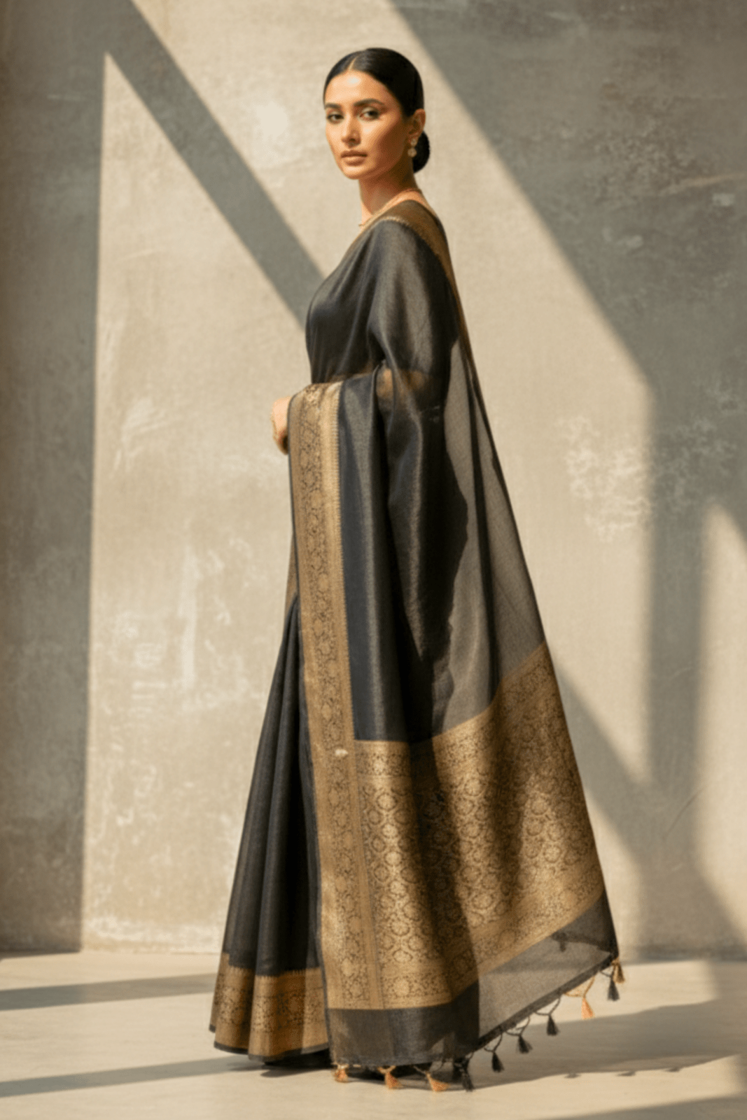 SHADOW OF GRANDEUR | Linen Silk | Indidha Saree