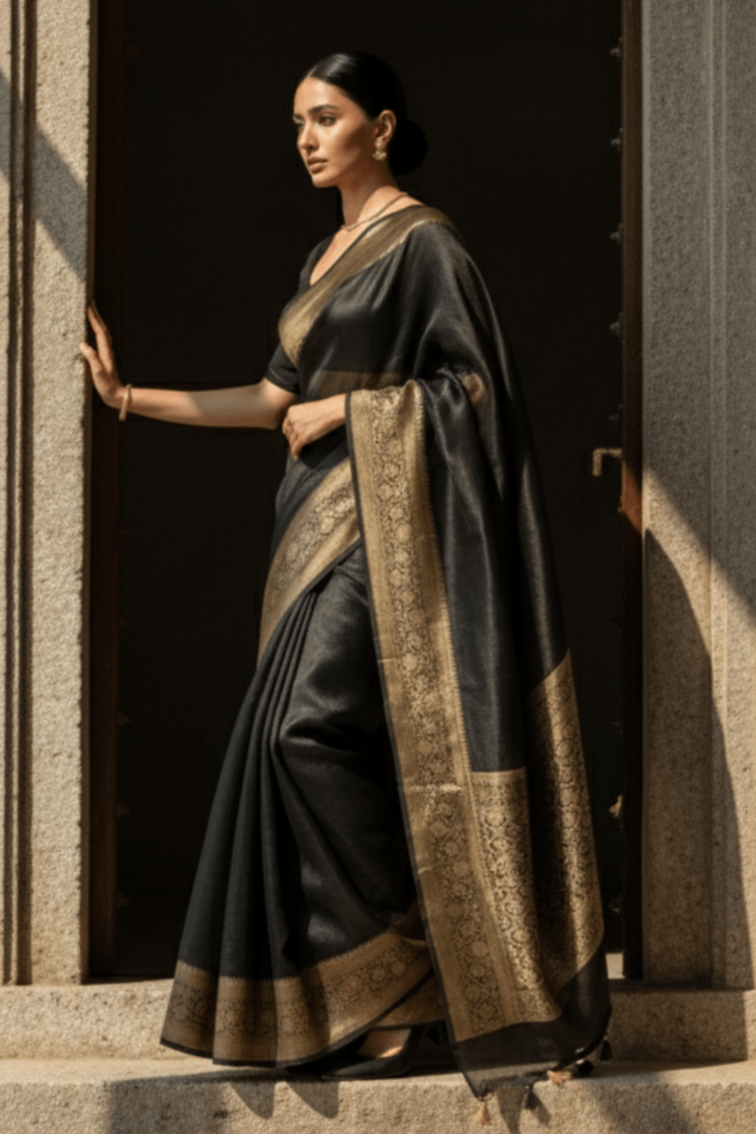 SHADOW OF GRANDEUR | Linen Silk | Indidha Saree