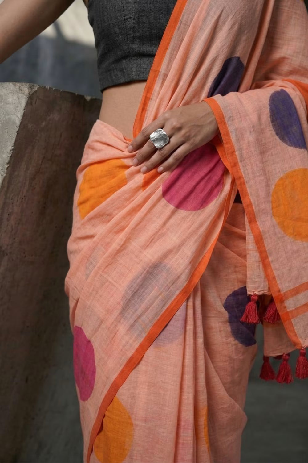 COZY DOTS | Mul Cotton | Indidha Saree
