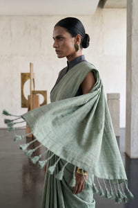 Measured Motion | Slub Cotton | Indidha Saree